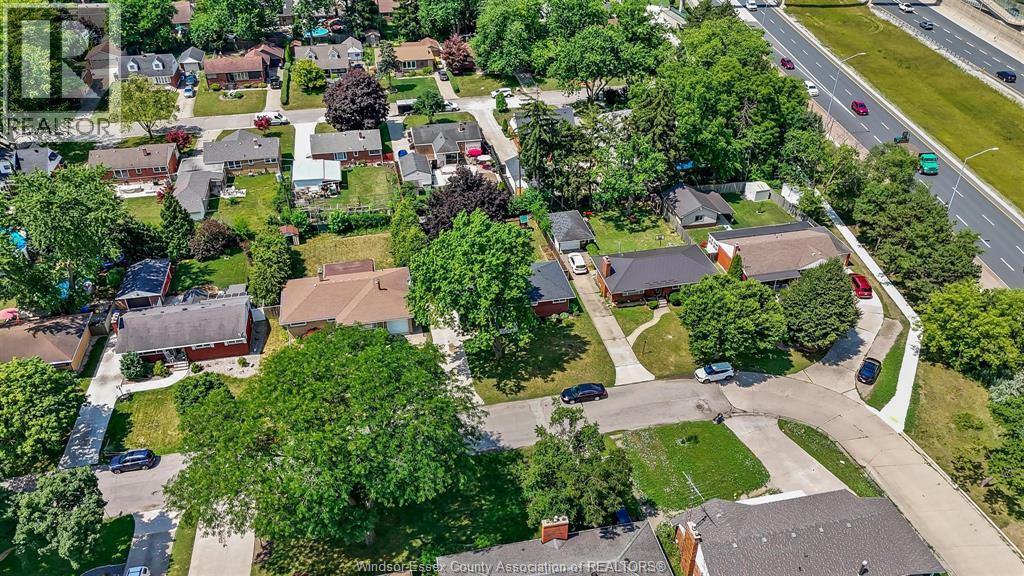 2729 VIRGINIA PARK - 35