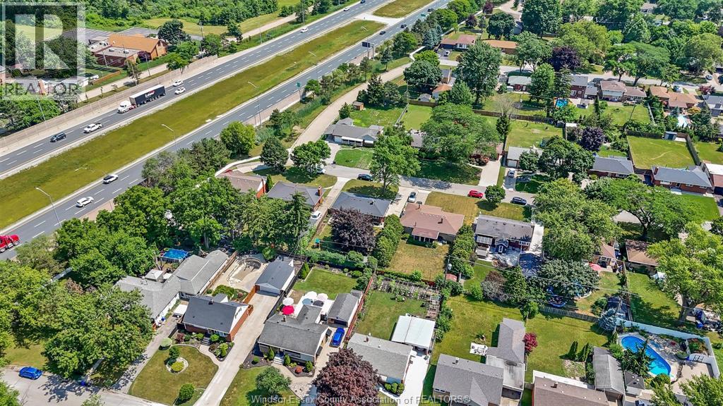 2729 VIRGINIA PARK - 36