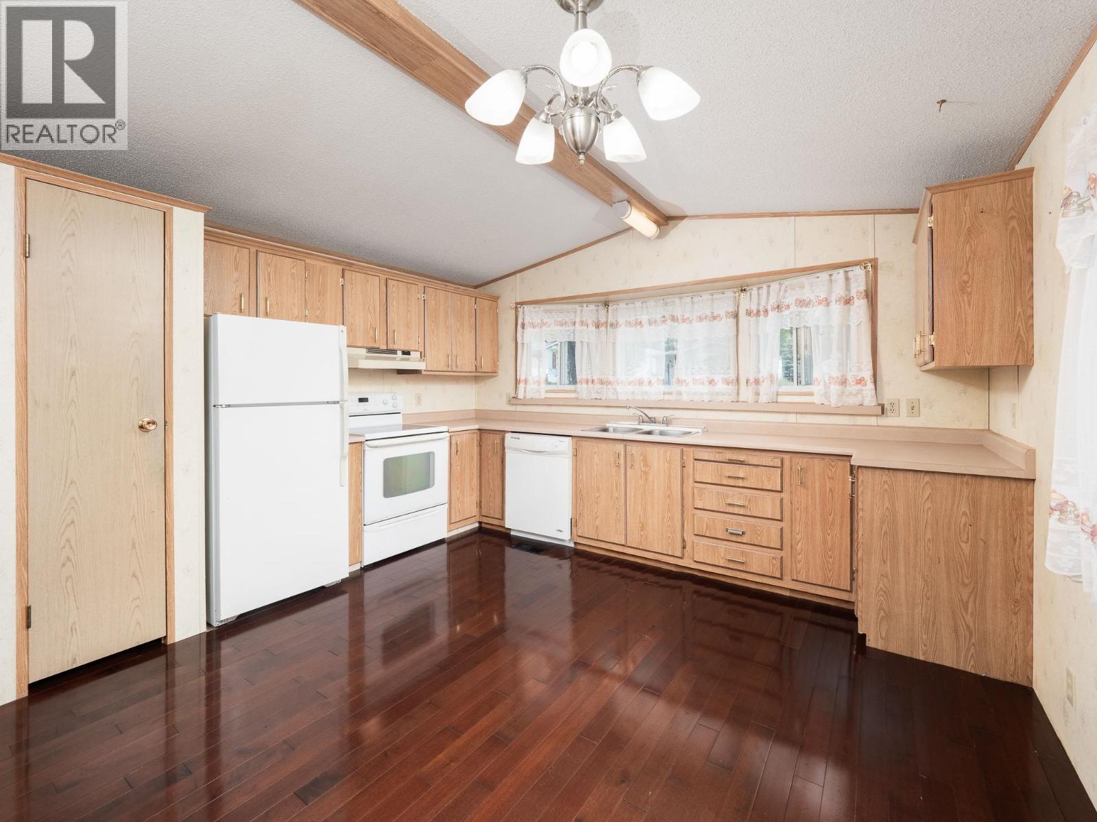 Dining room of 125 1000 INVERNESS ROAD · Prince George, BC