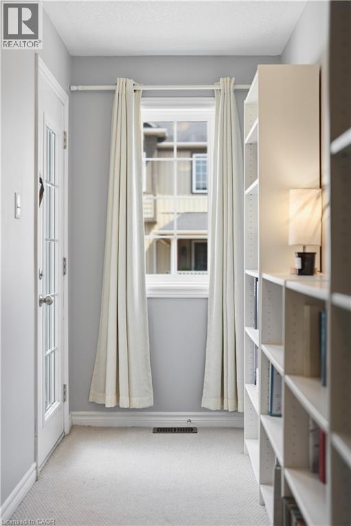 #33 54 NISBET Boulevard - Image 20