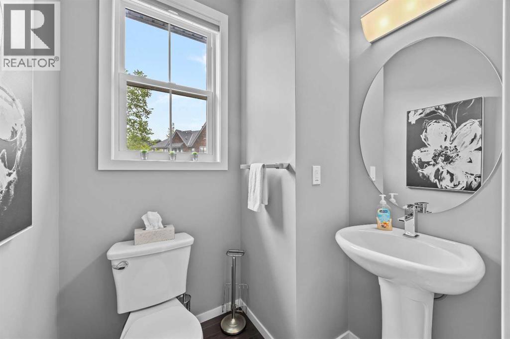 328 Ascot Circle SW — photo 21