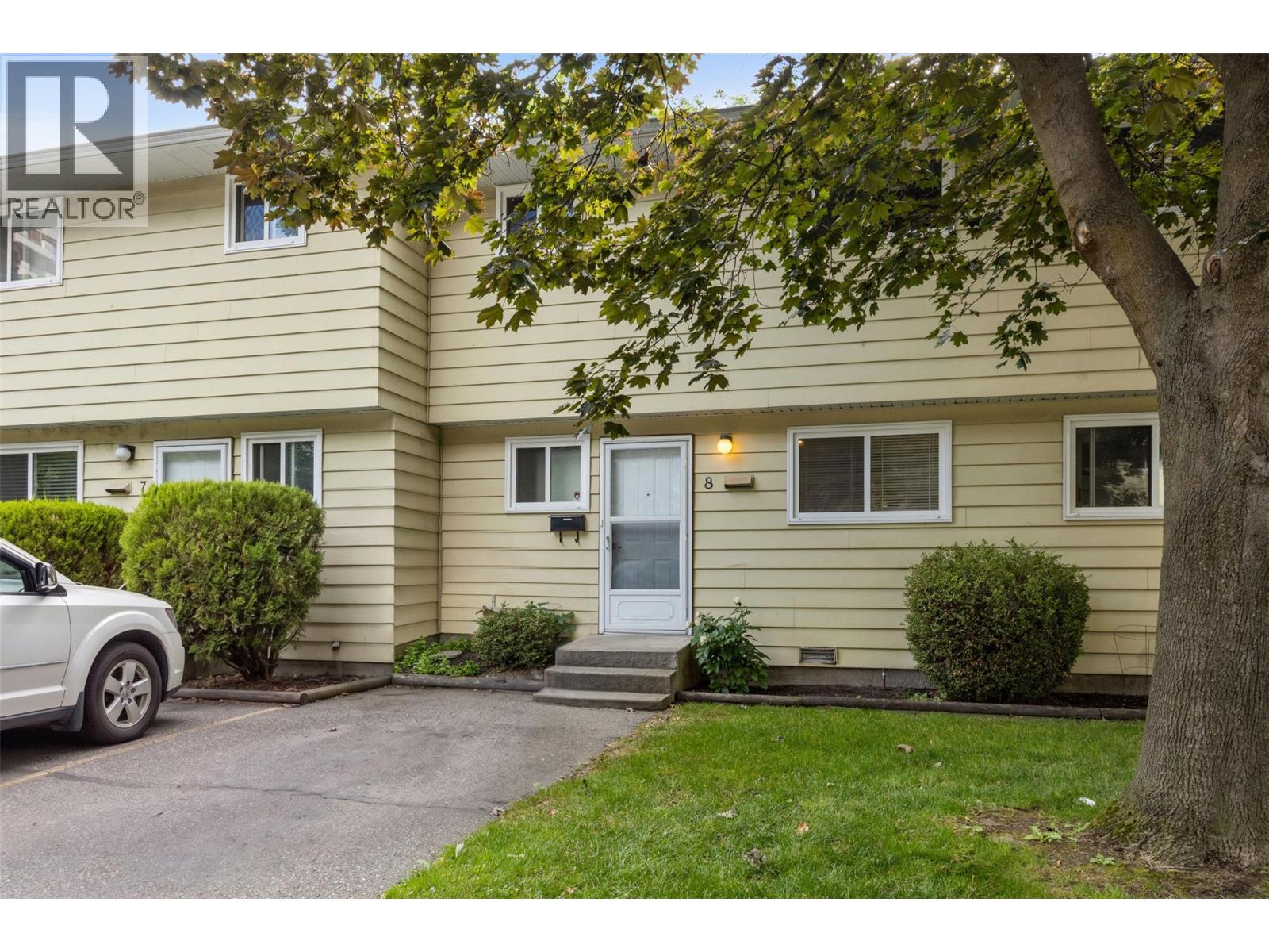 #8 1153 Bernard Avenue - 1