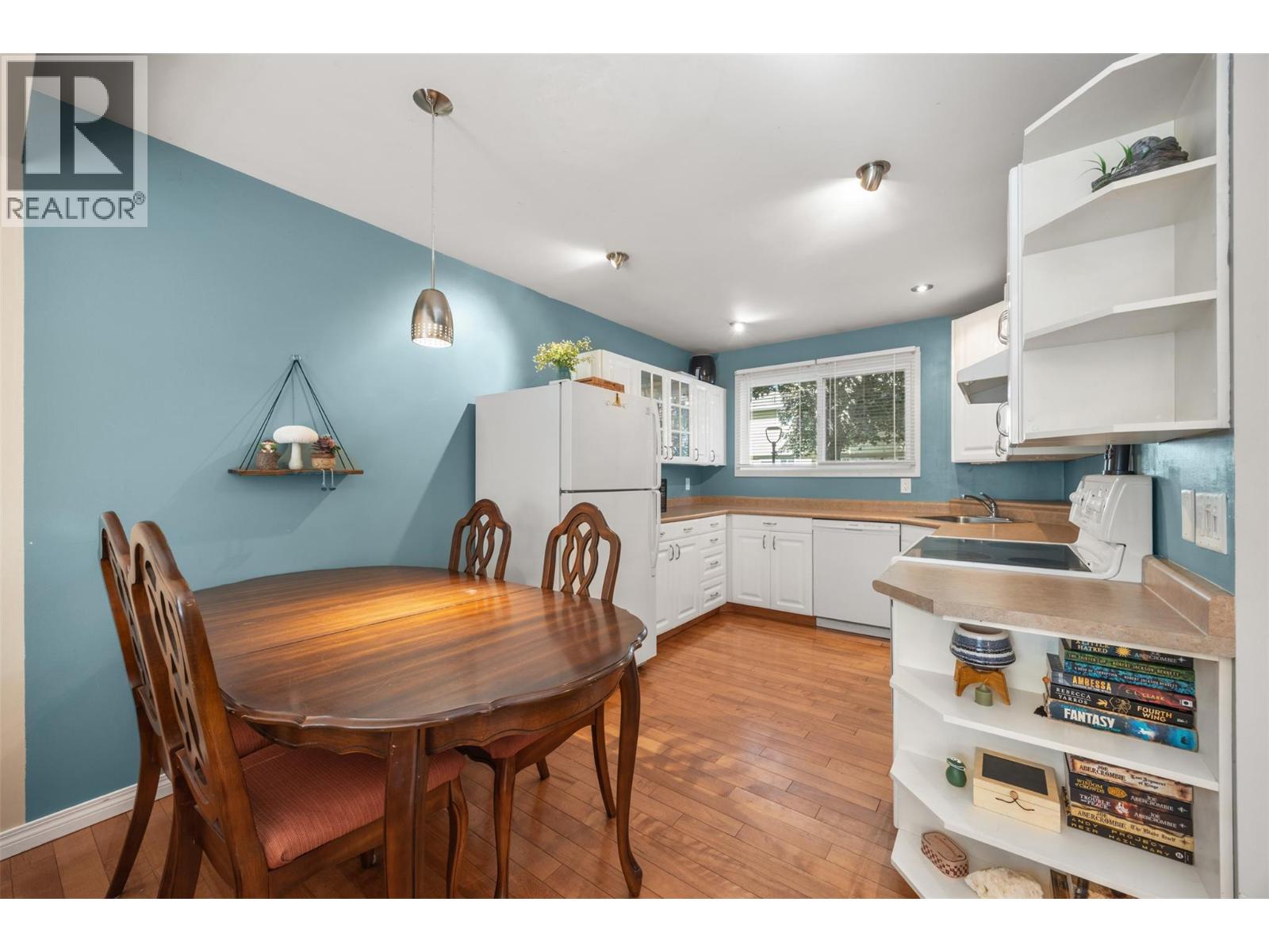 #8 1153 Bernard Avenue - 7