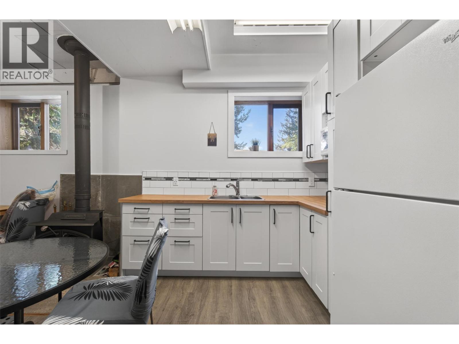 7689 Golf Course Road - 6