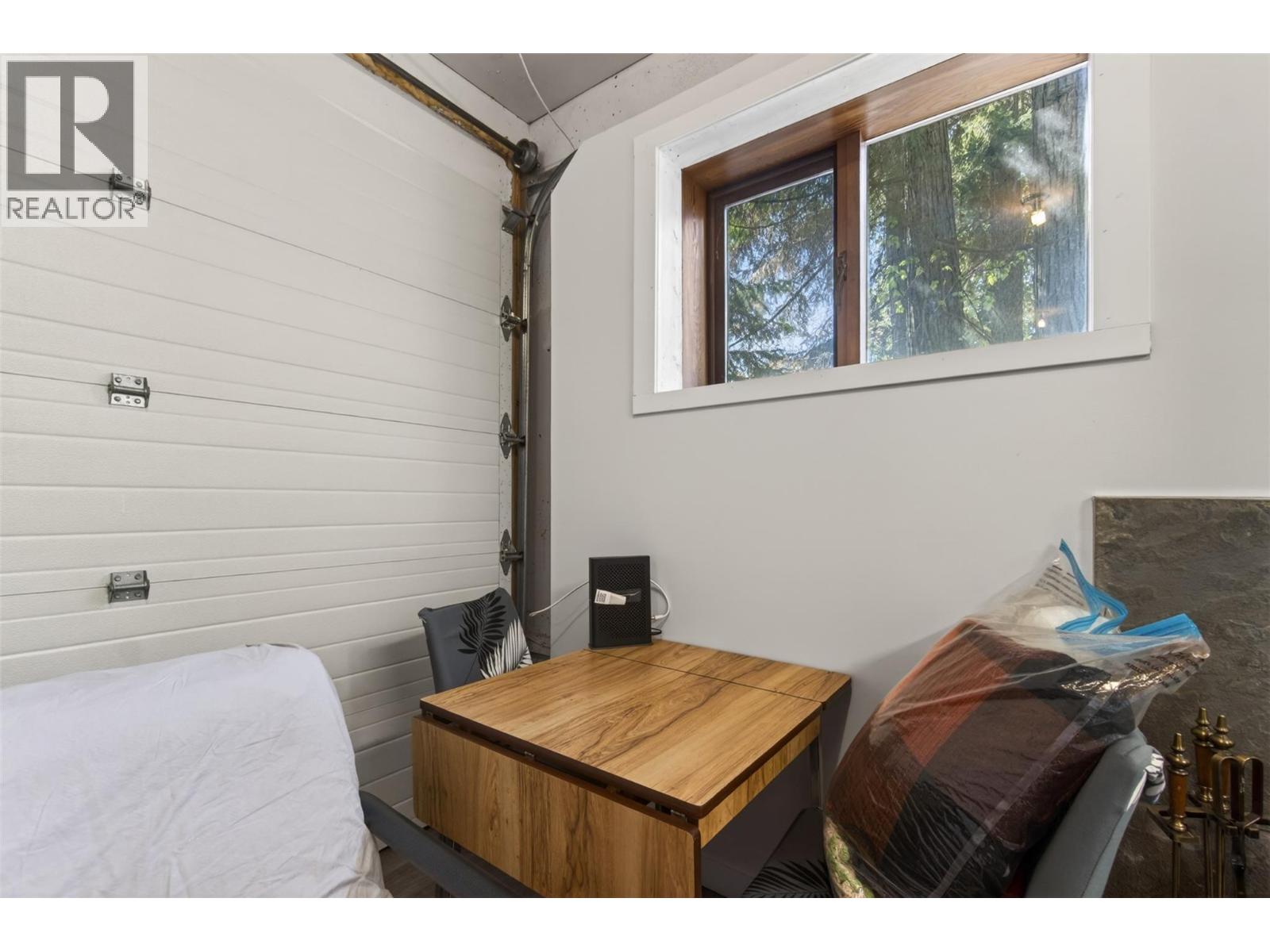 7689 Golf Course Road - 10