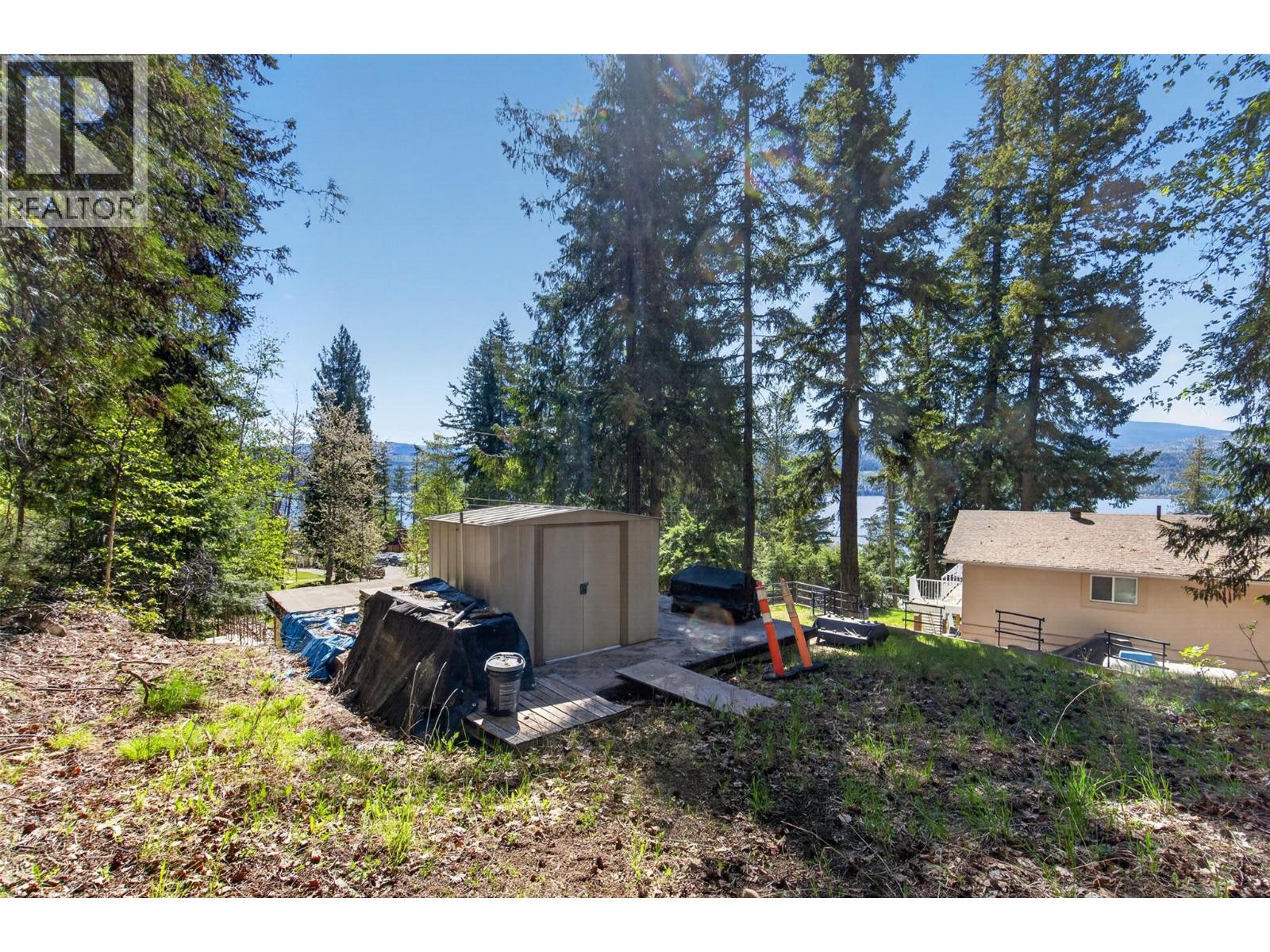 7689 Golf Course Road - 30