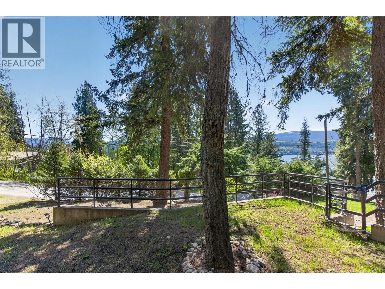 7689 Golf Course Road - 35