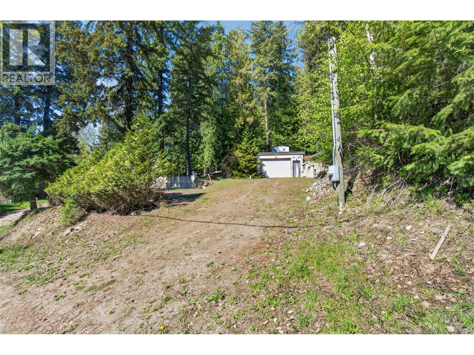 7689 Golf Course Road - 16