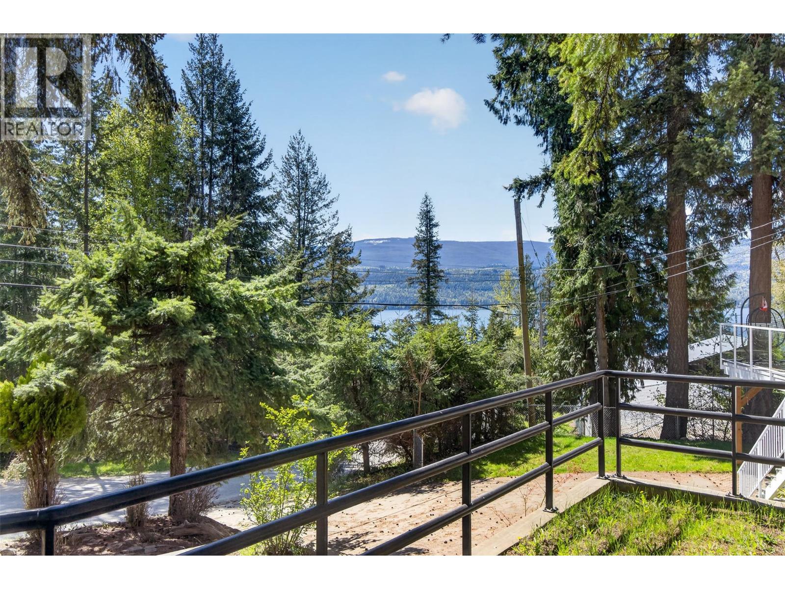 7689 Golf Course Road - 23