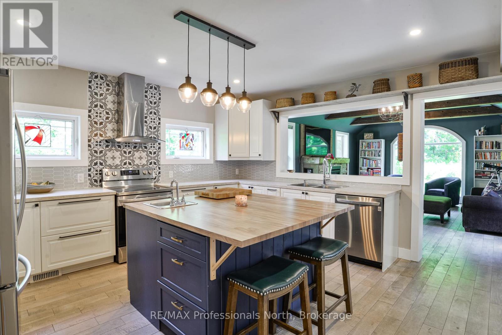 325 MCPHERSON STREET - 1