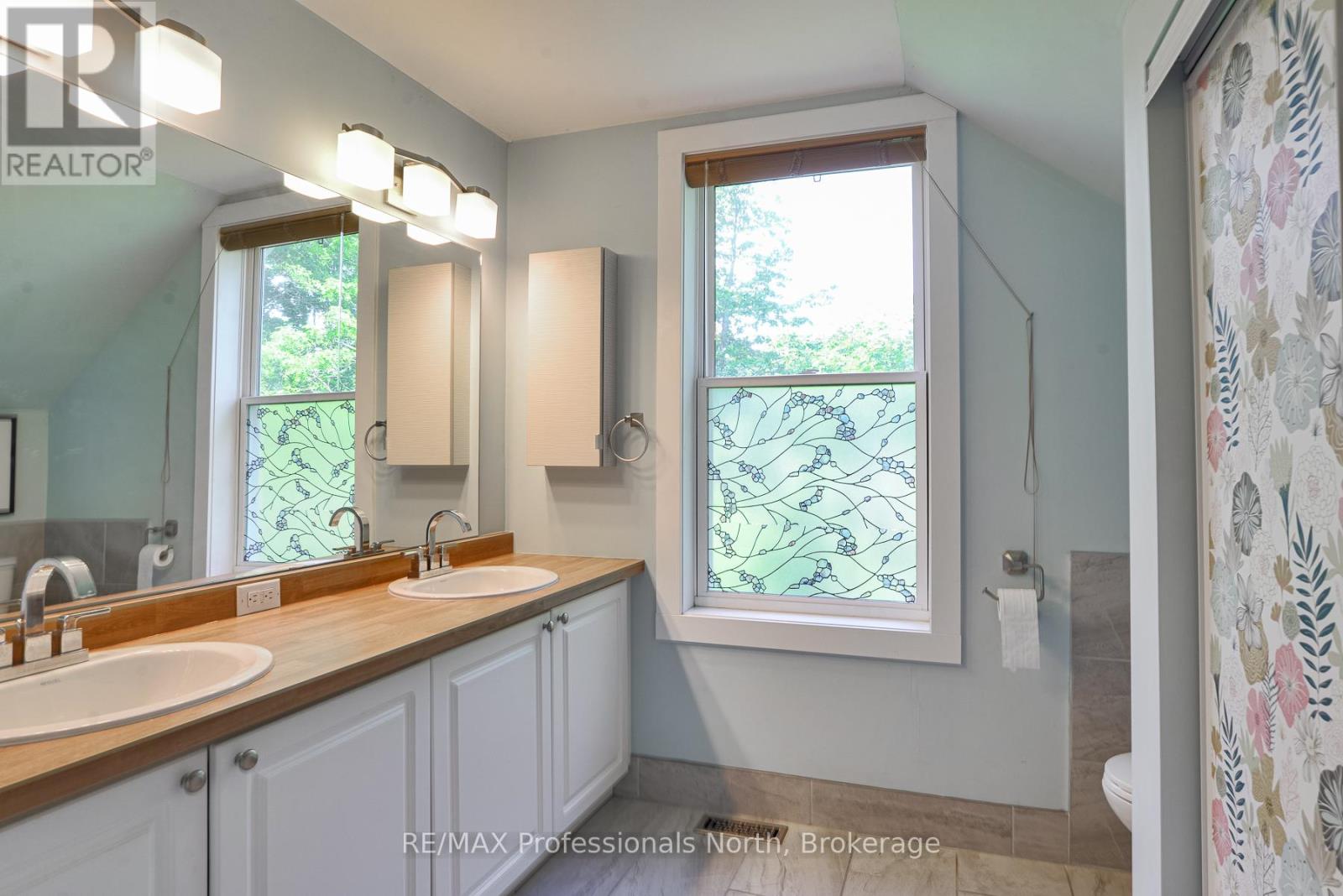 325 MCPHERSON STREET - 20