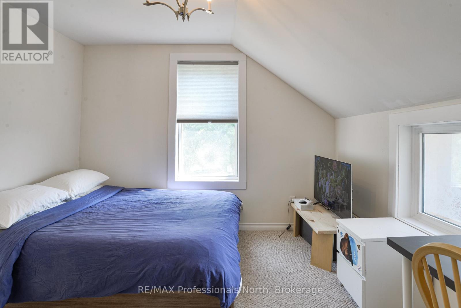 325 MCPHERSON STREET - 21