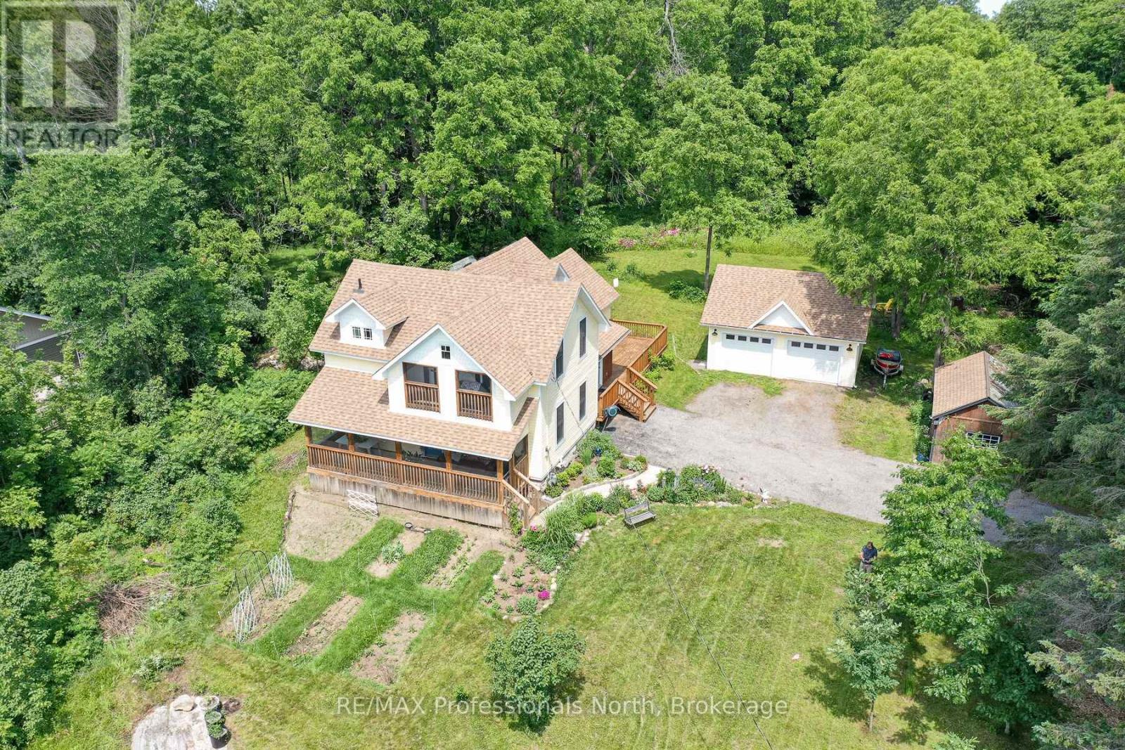 325 MCPHERSON STREET - 27