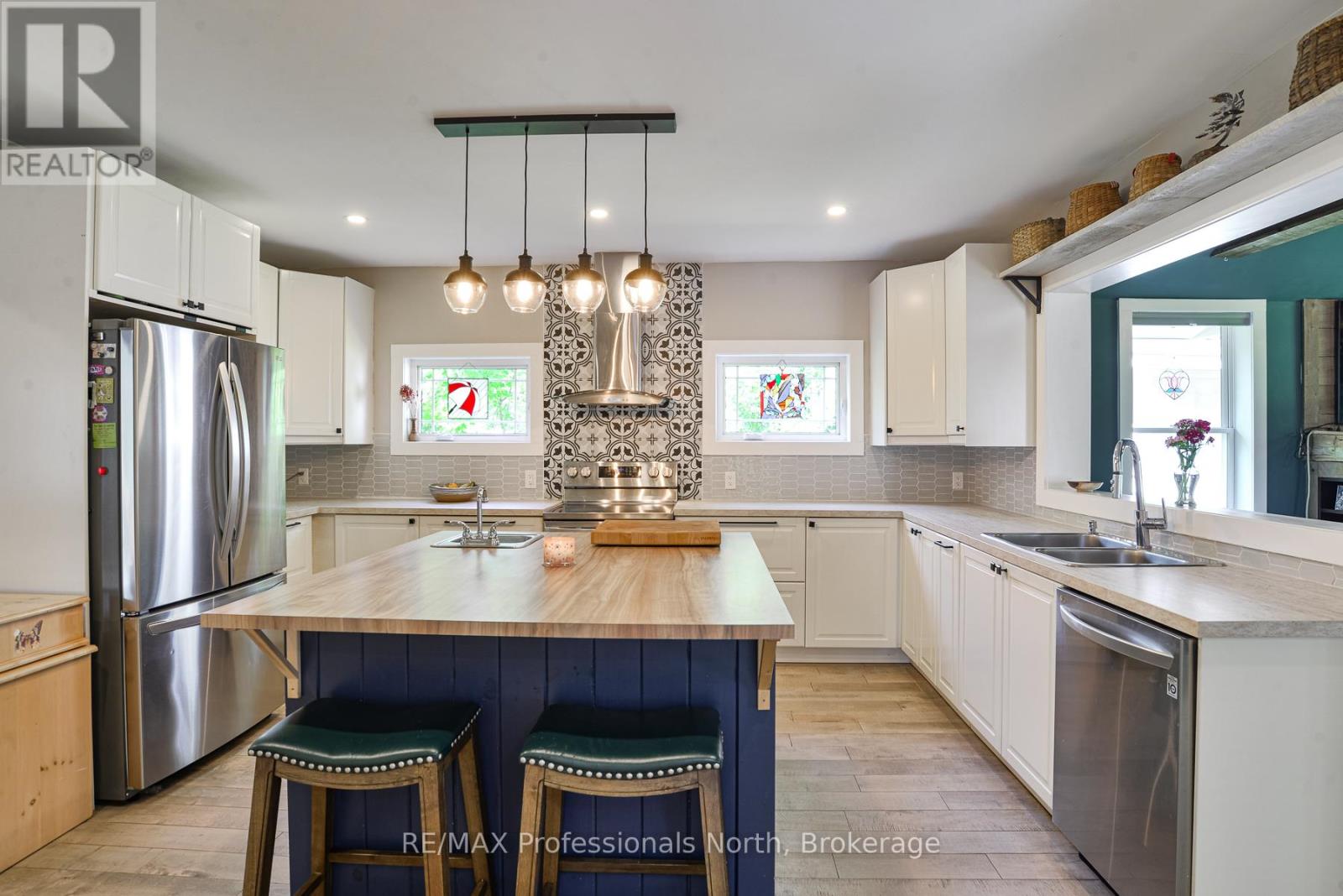 325 MCPHERSON STREET - 6