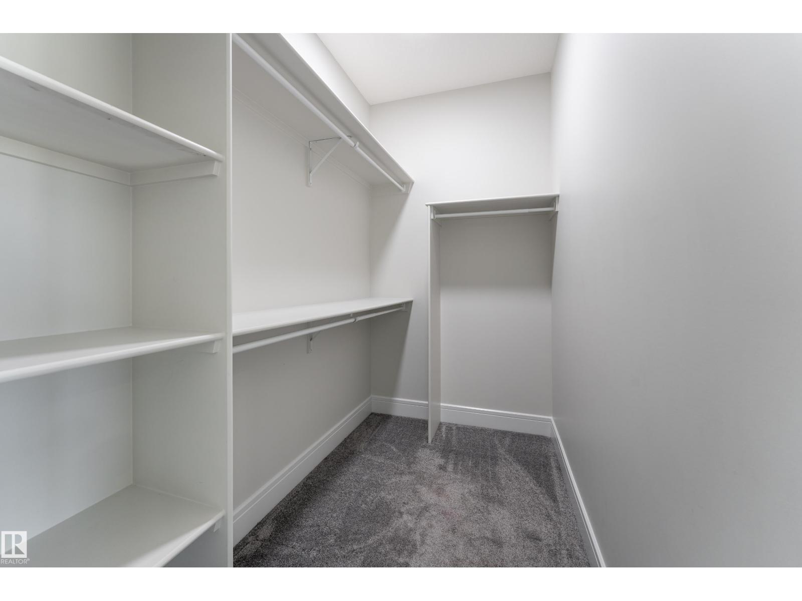 9383 226 ST NW - 36
