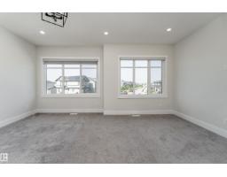 9383 226 St Nw, Edmonton, AB T5T7T2 Photo 32