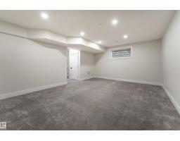 9383 226 St Nw, Edmonton, AB T5T7T2 Photo 51