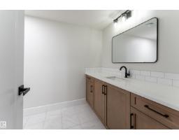 9383 226 St Nw, Edmonton, AB T5T7T2 Photo 57
