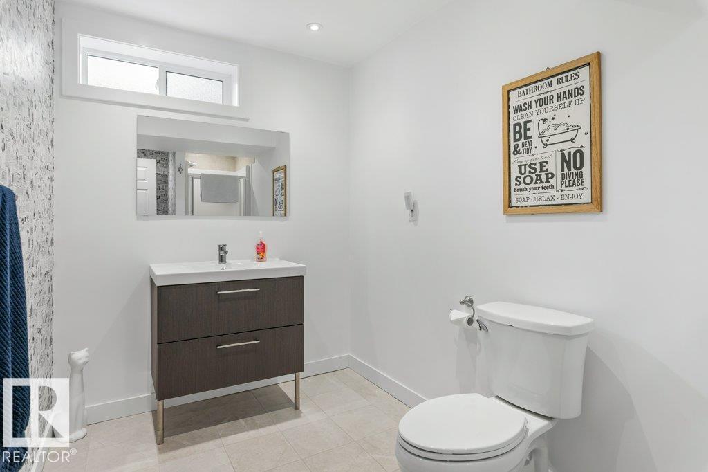 17115 92 ST NW - 22