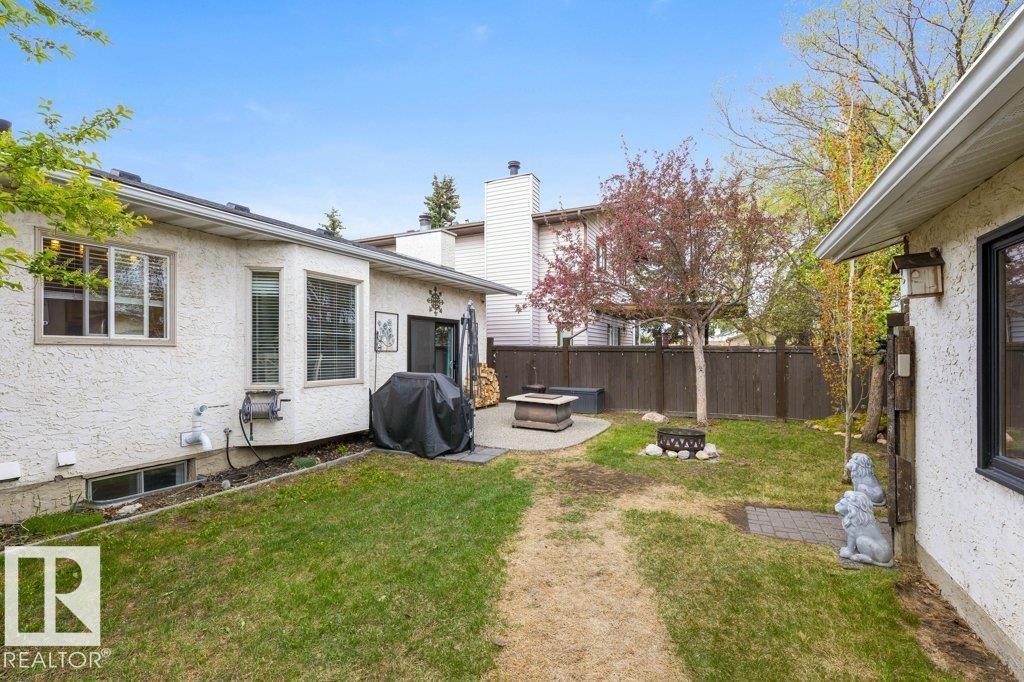 17115 92 ST NW - 29
