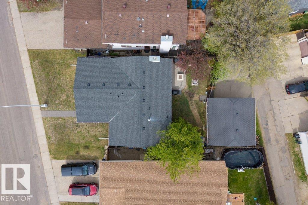 17115 92 ST NW - 43