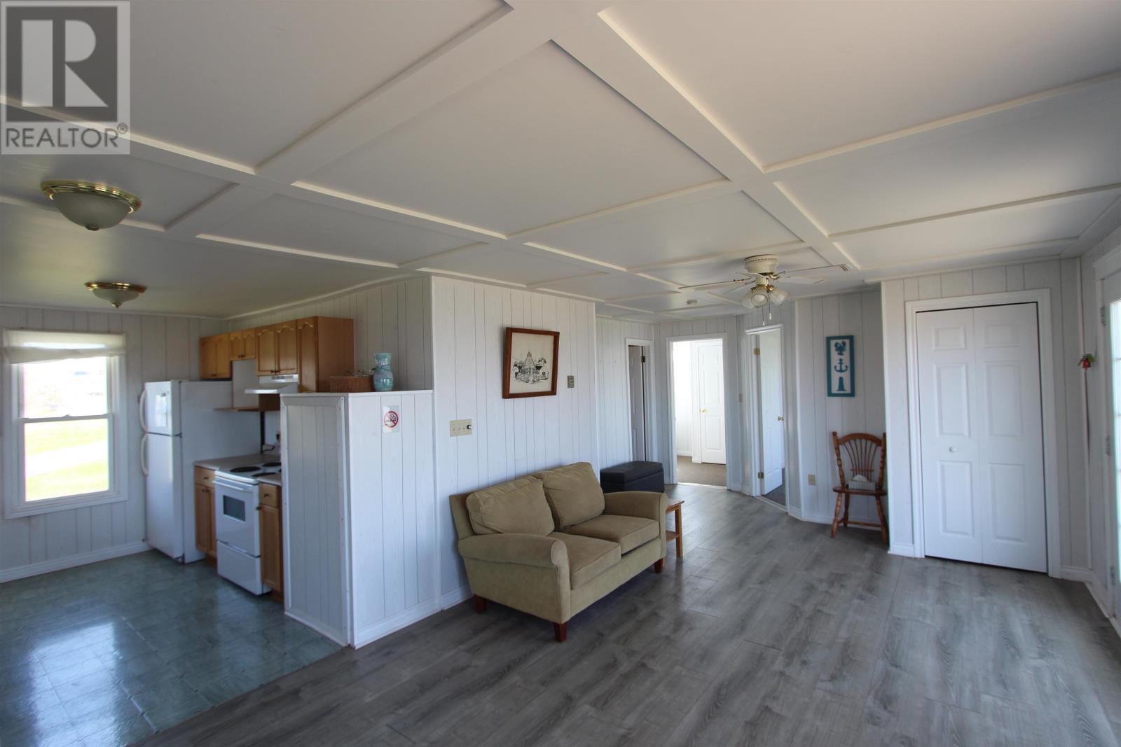 3/7 MELDRUM Place - 7