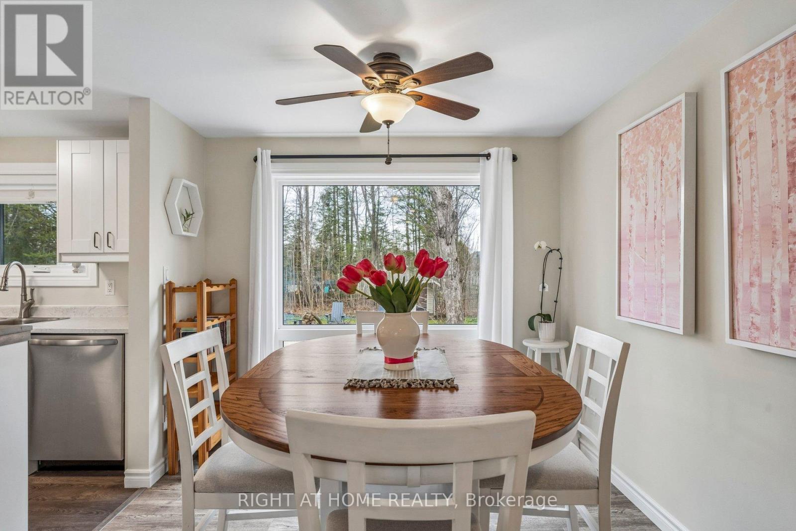 158 ZOO PARK ROAD - 15