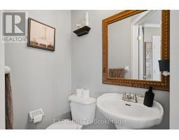 Laundry room - 91 Andrews Drive, Mapleton, ON N0G1P0 Photo 11