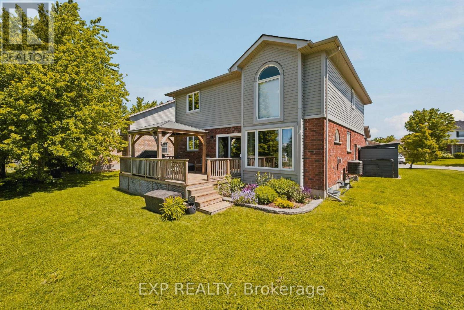 91 ANDREWS DRIVE - 2