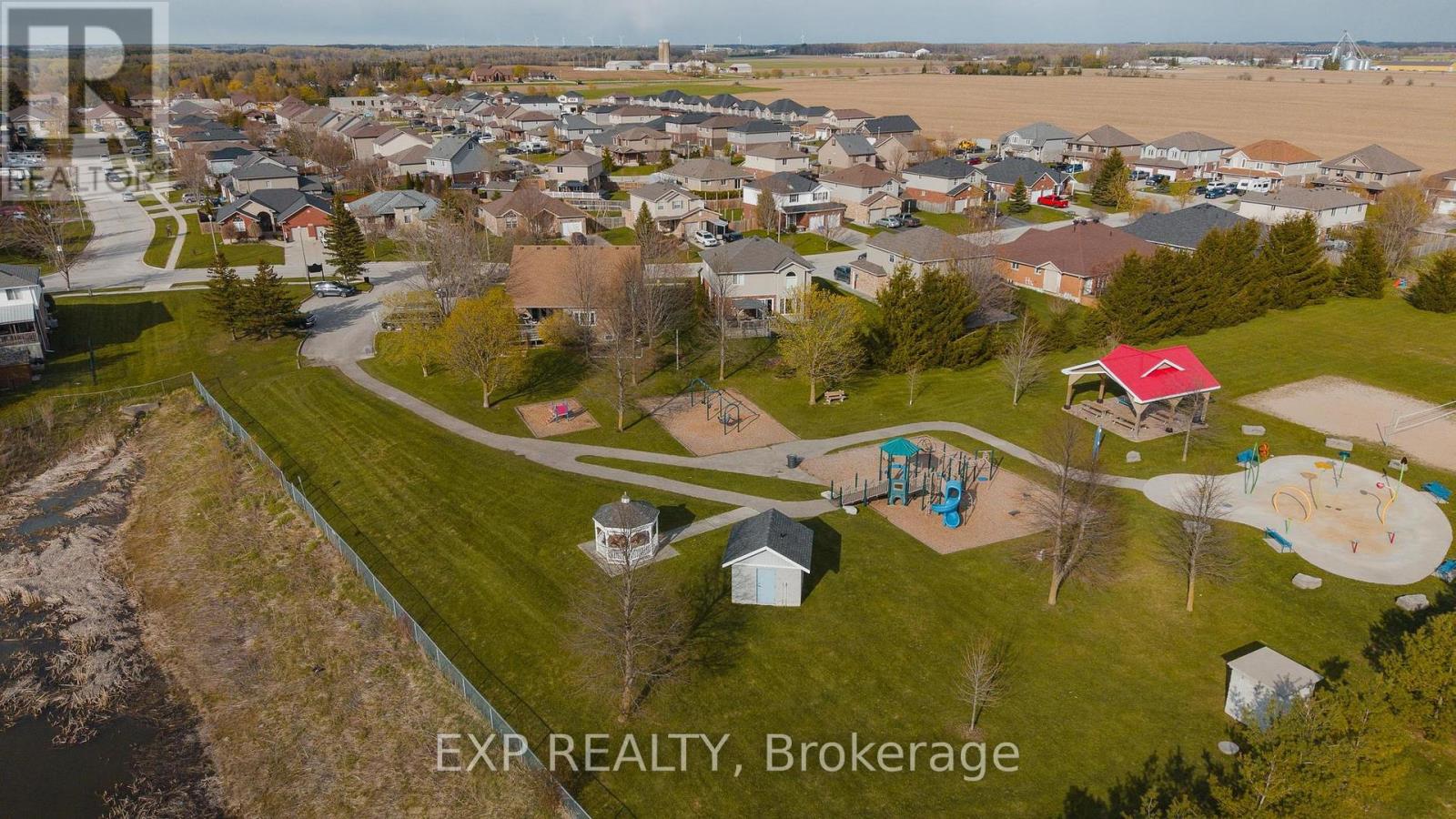 91 ANDREWS DRIVE - 31