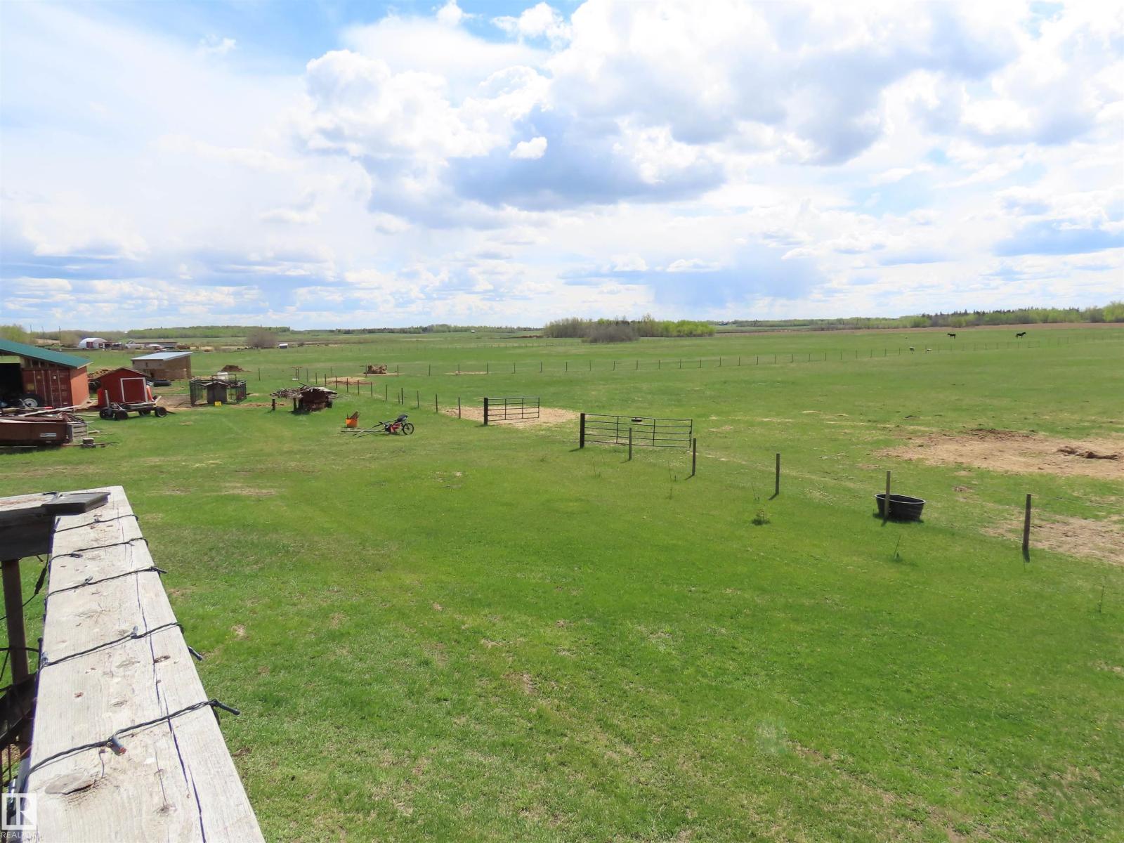 2013 TWP ROAD 563 - 19