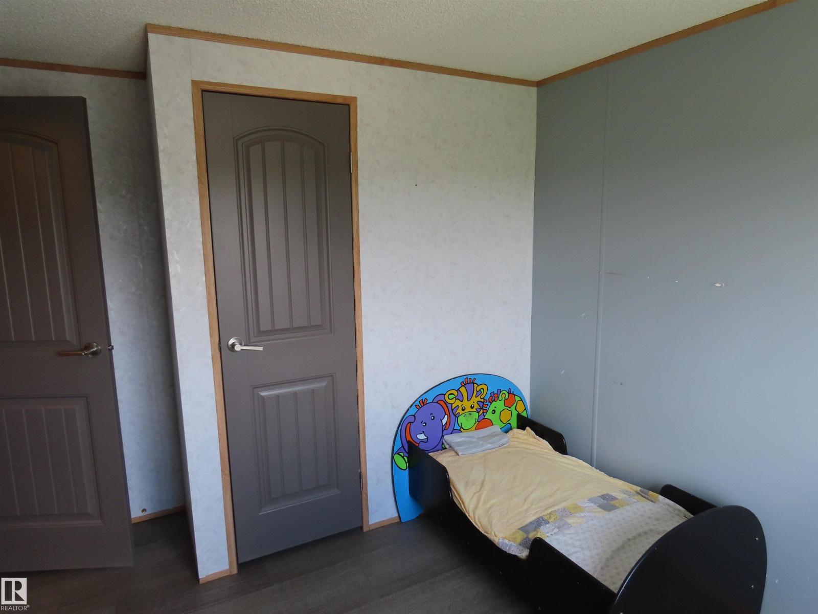 2013 TWP ROAD 563 - 44