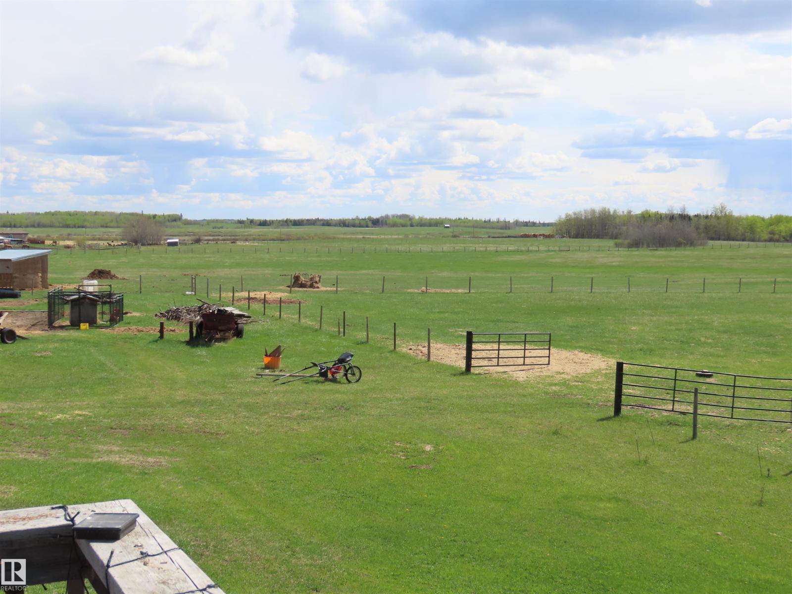 2013 TWP ROAD 563 - 24