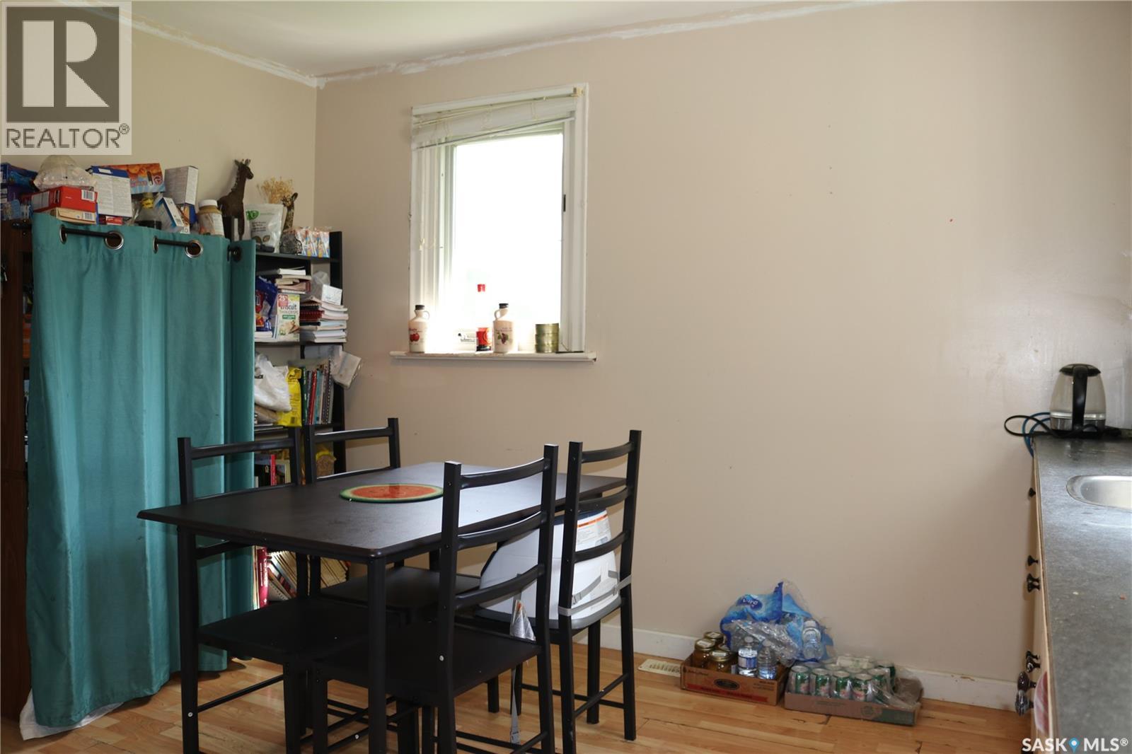 235 Gilbert STREET - 8