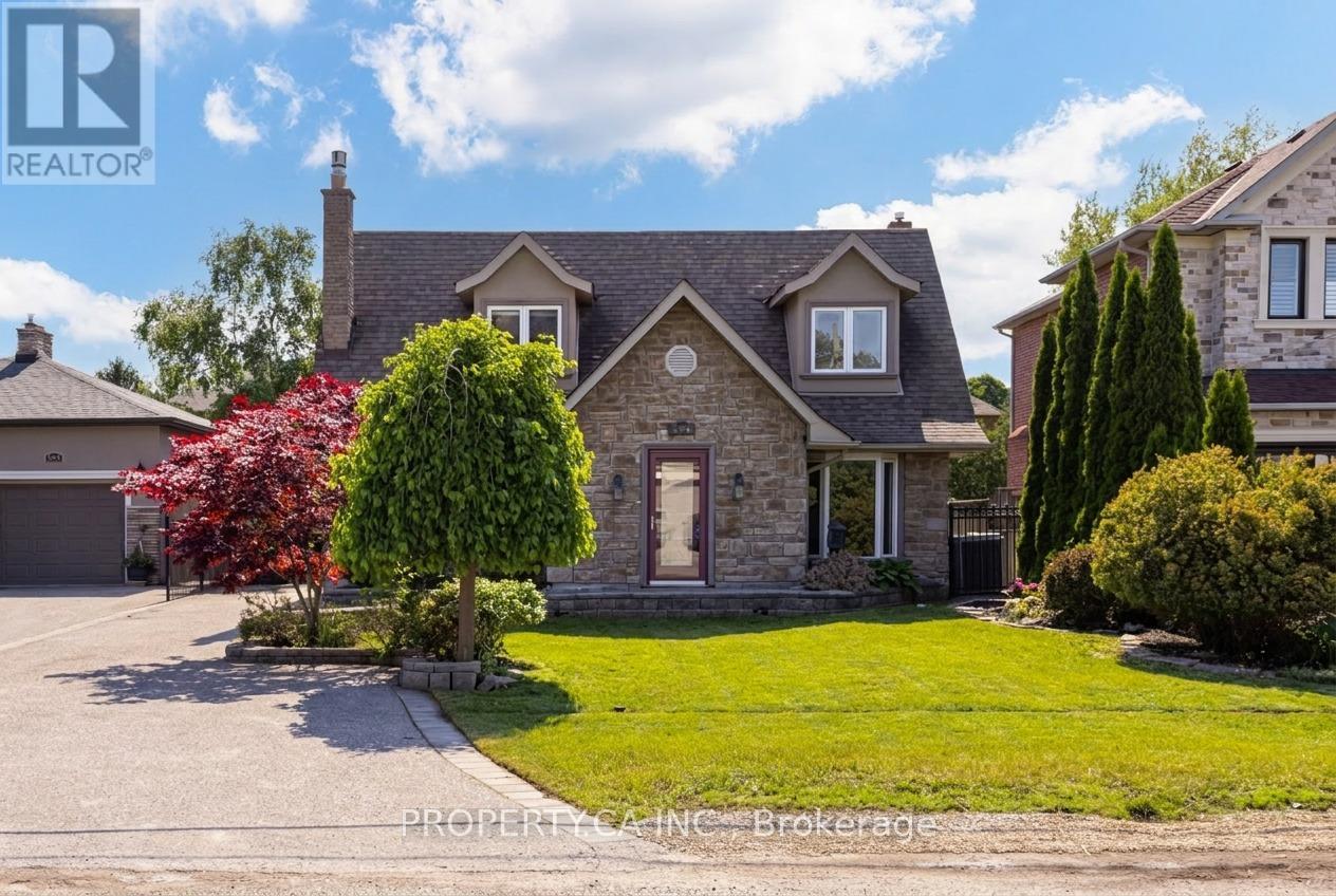 566 ROUGEMOUNT DRIVE - 1