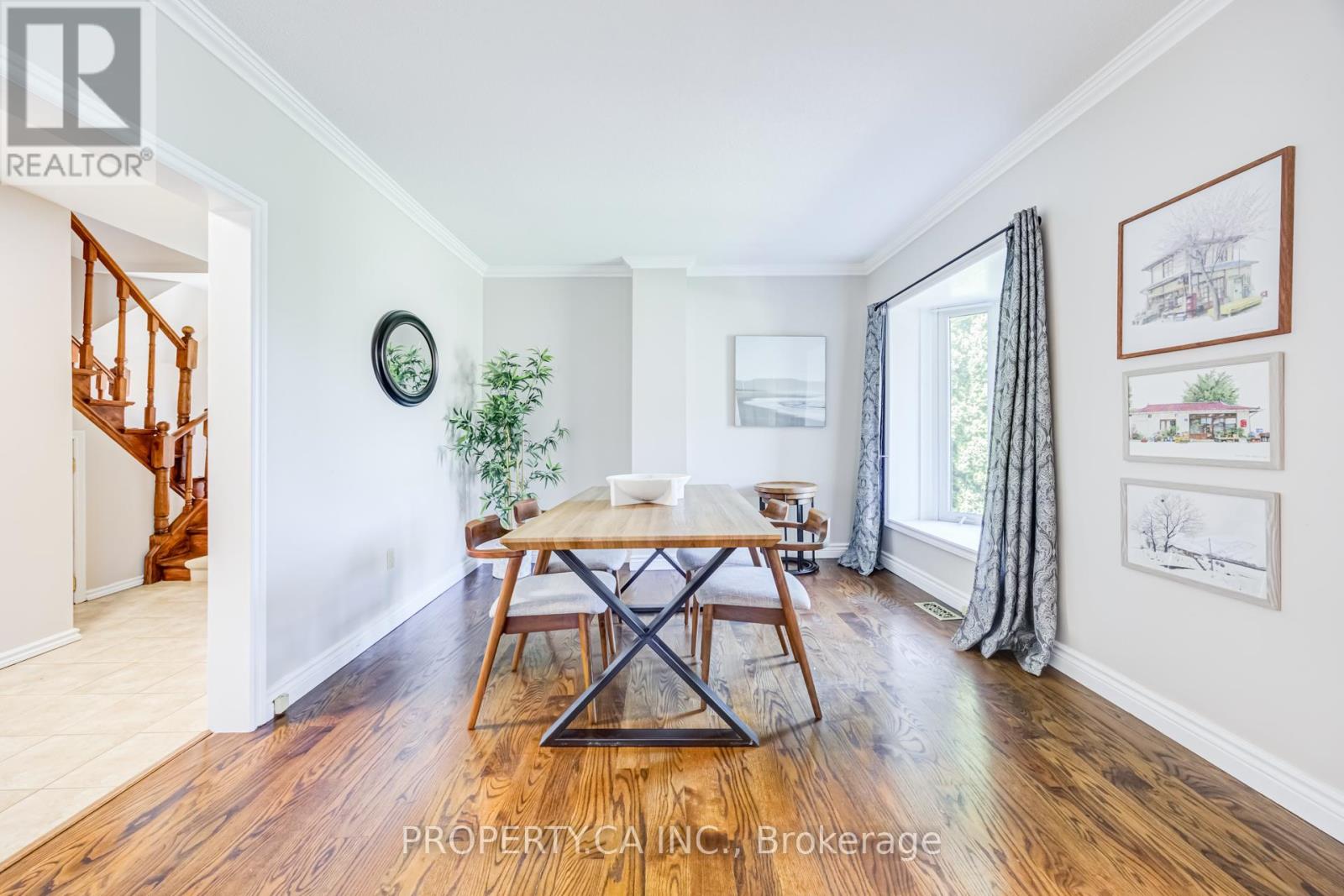 566 ROUGEMOUNT DRIVE - 6
