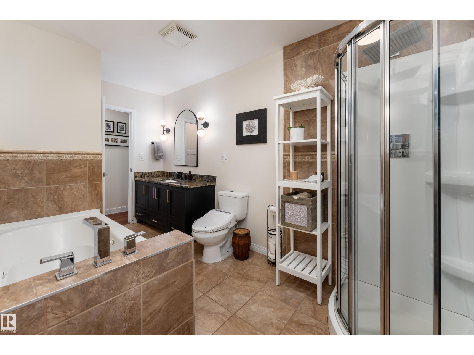 7816 142 ST NW - 22