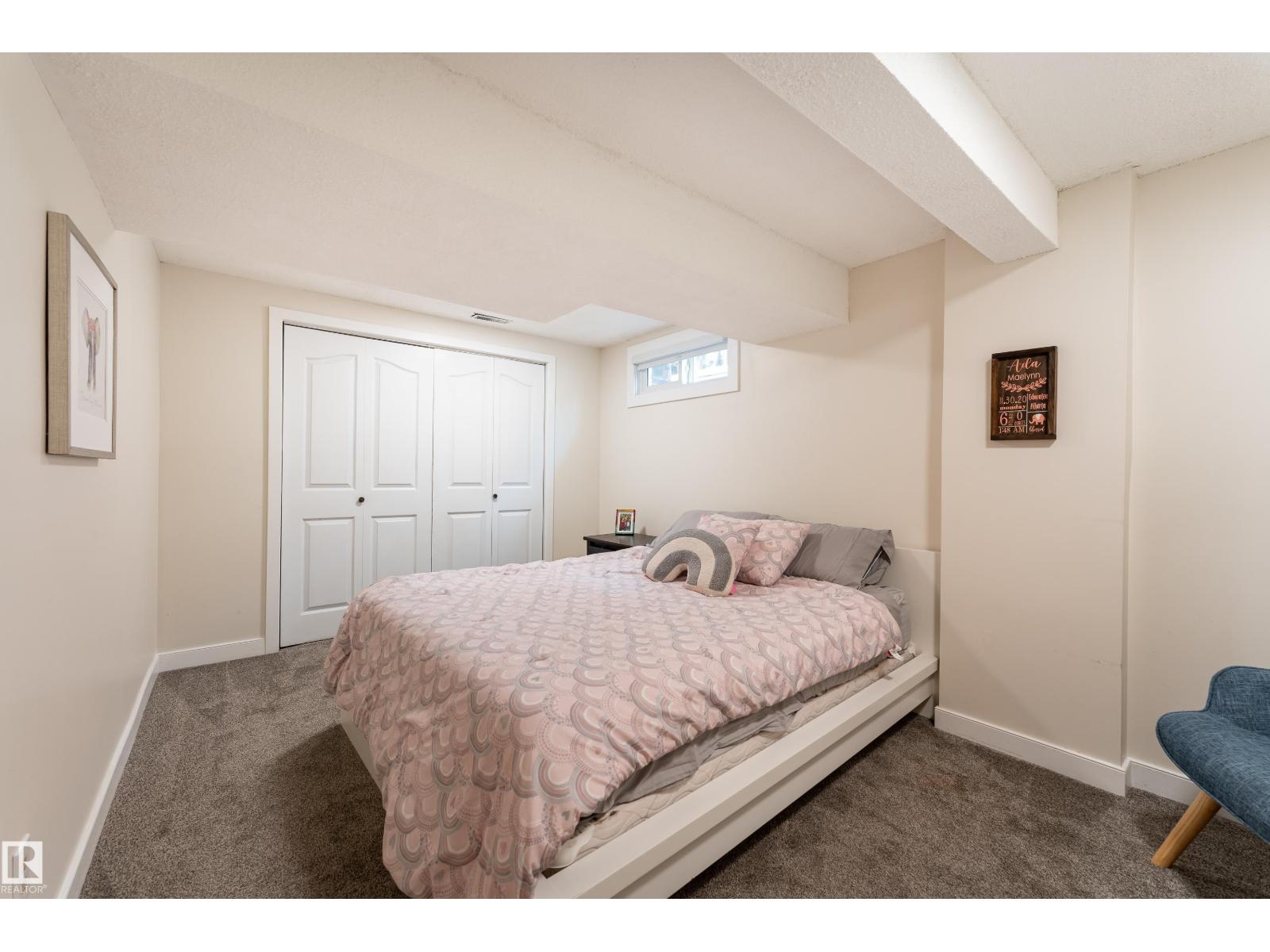 7816 142 ST NW - 37