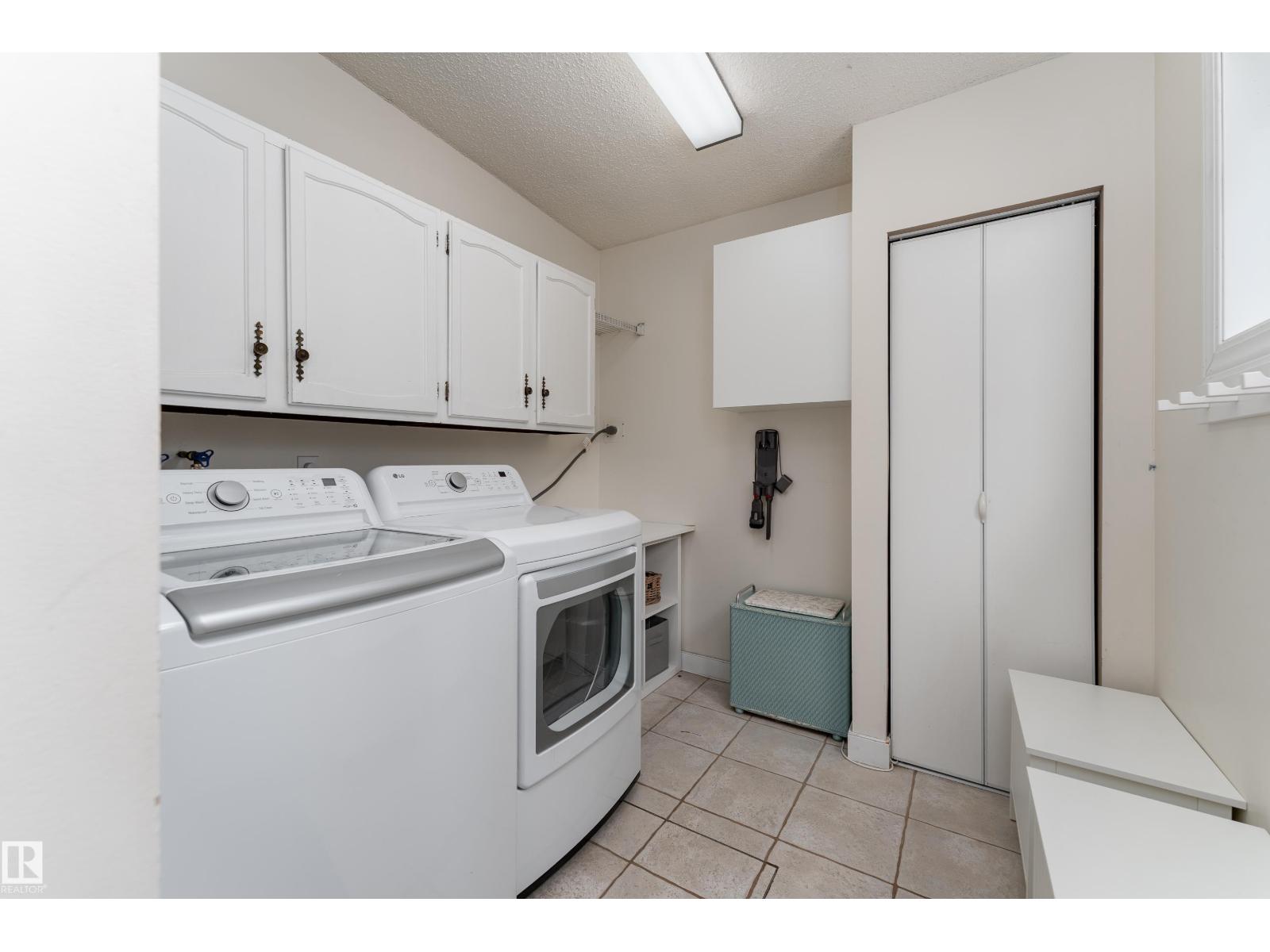 7816 142 ST NW - 42