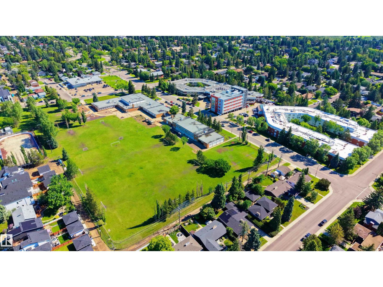 7816 142 ST NW - 59