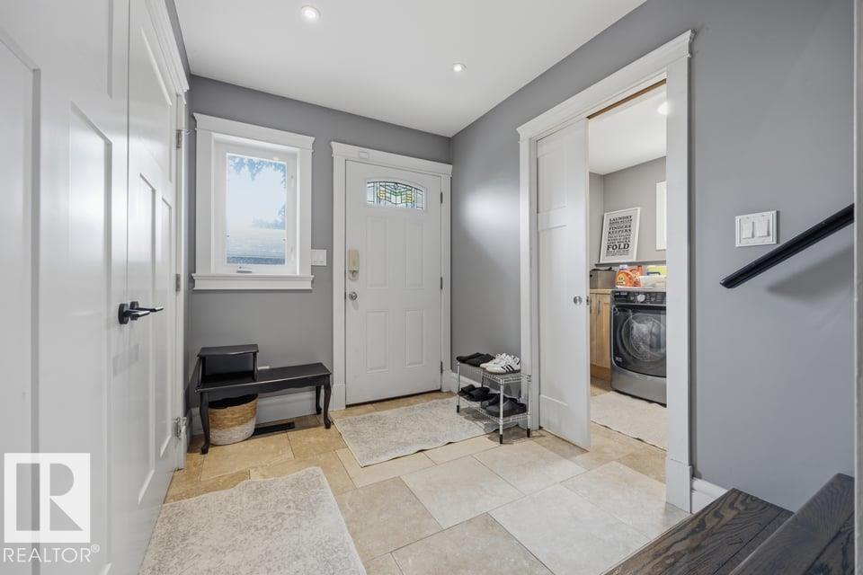 10321 137 ST NW - 16