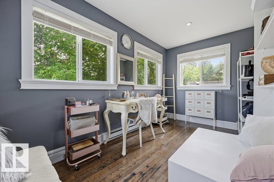 10321 137 ST NW - 25