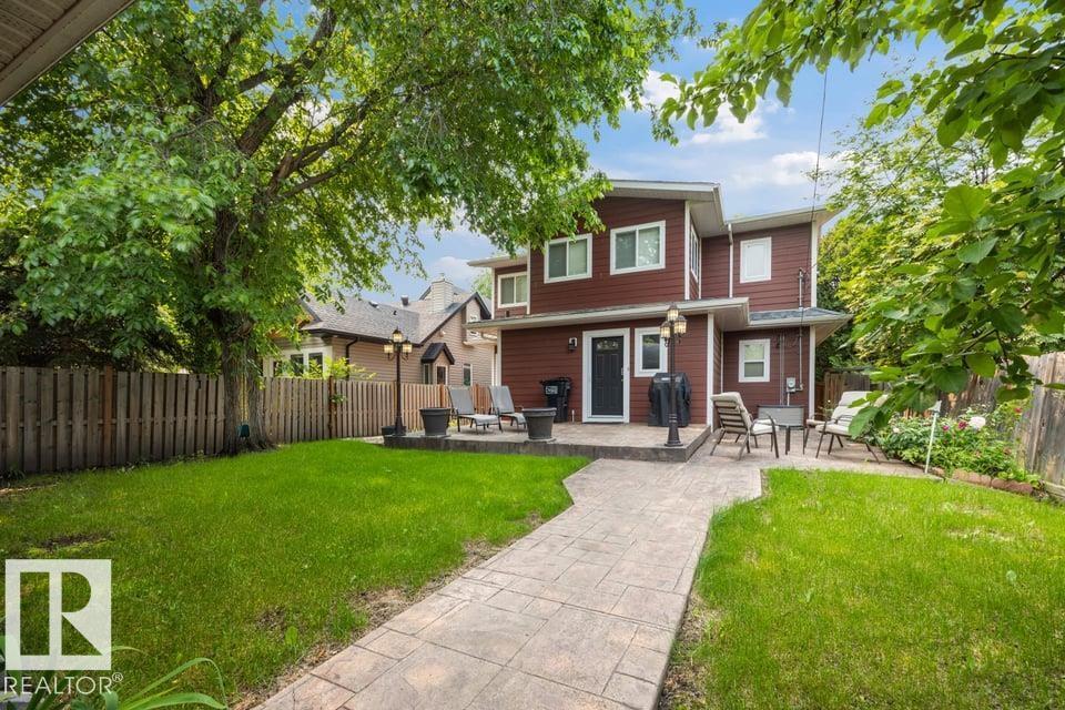 10321 137 ST NW - 44