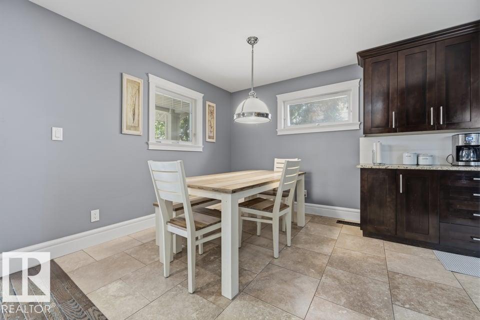 10321 137 ST NW - 9