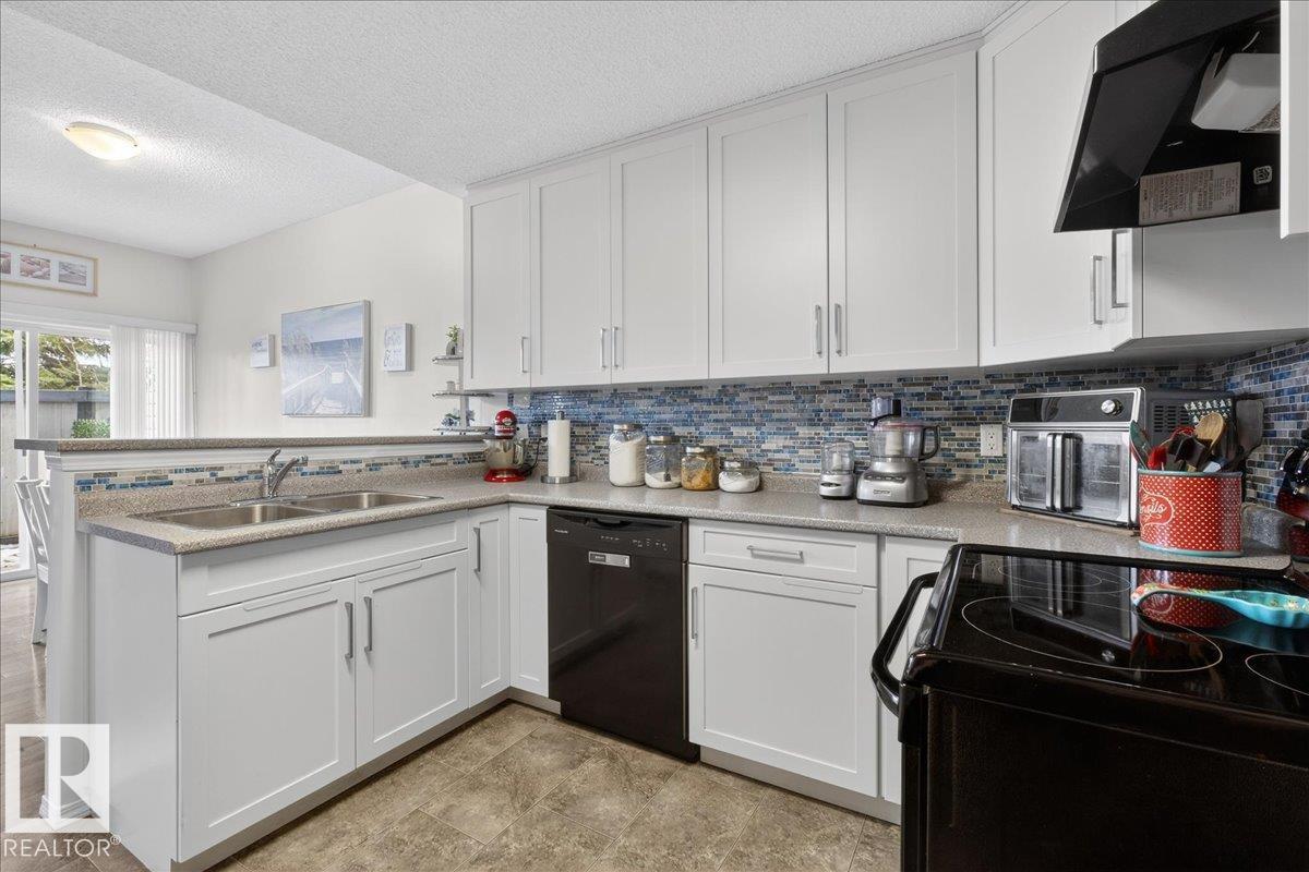 #17 1179 SUMMERSIDE DR SW - 23