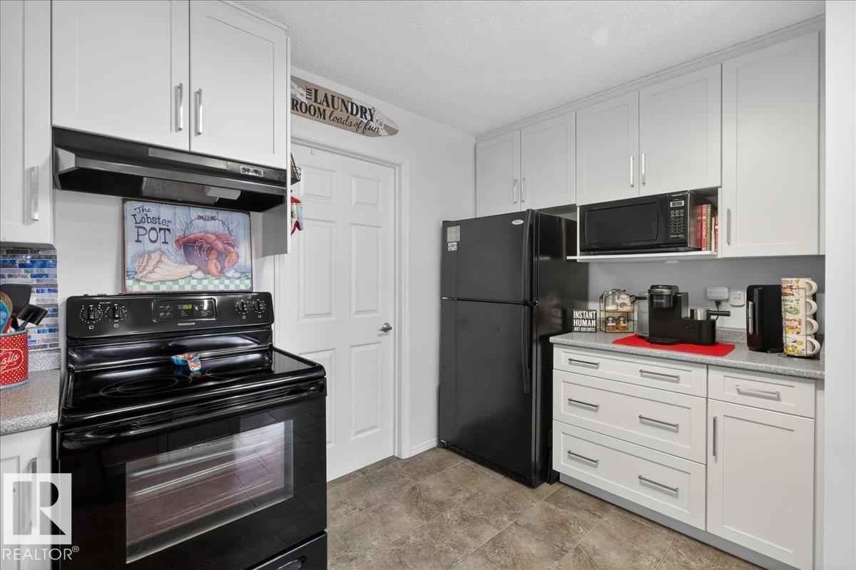 #17 1179 SUMMERSIDE DR SW - 24