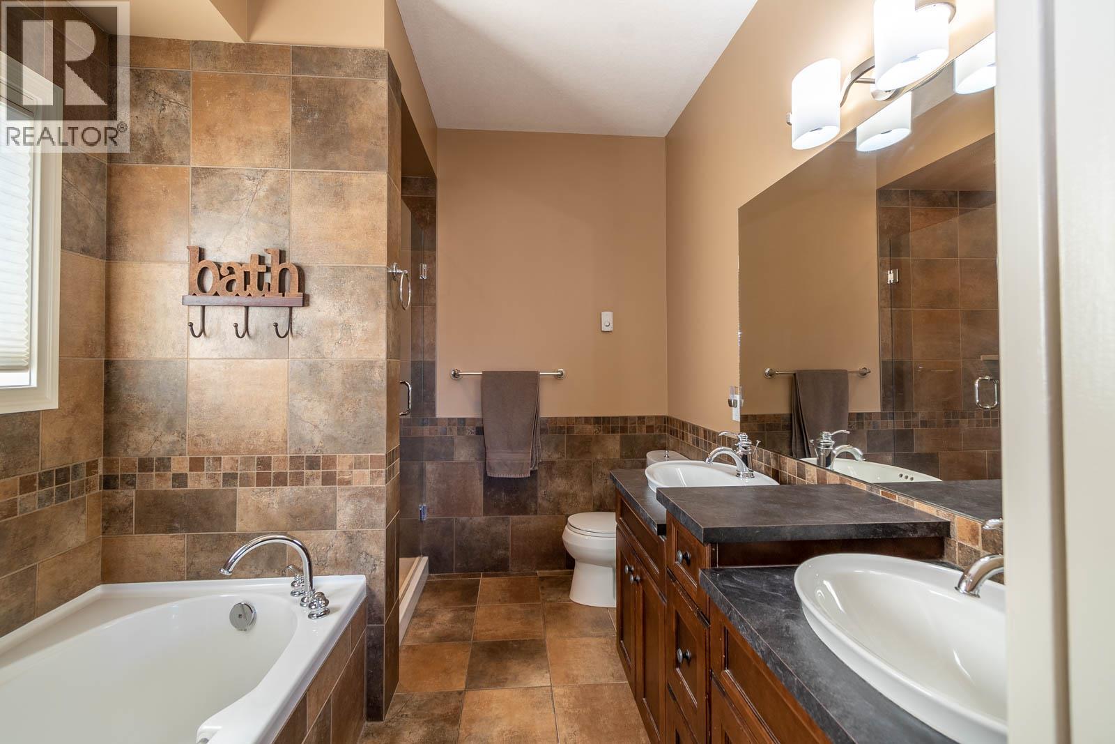1025 Longacre Place - 44