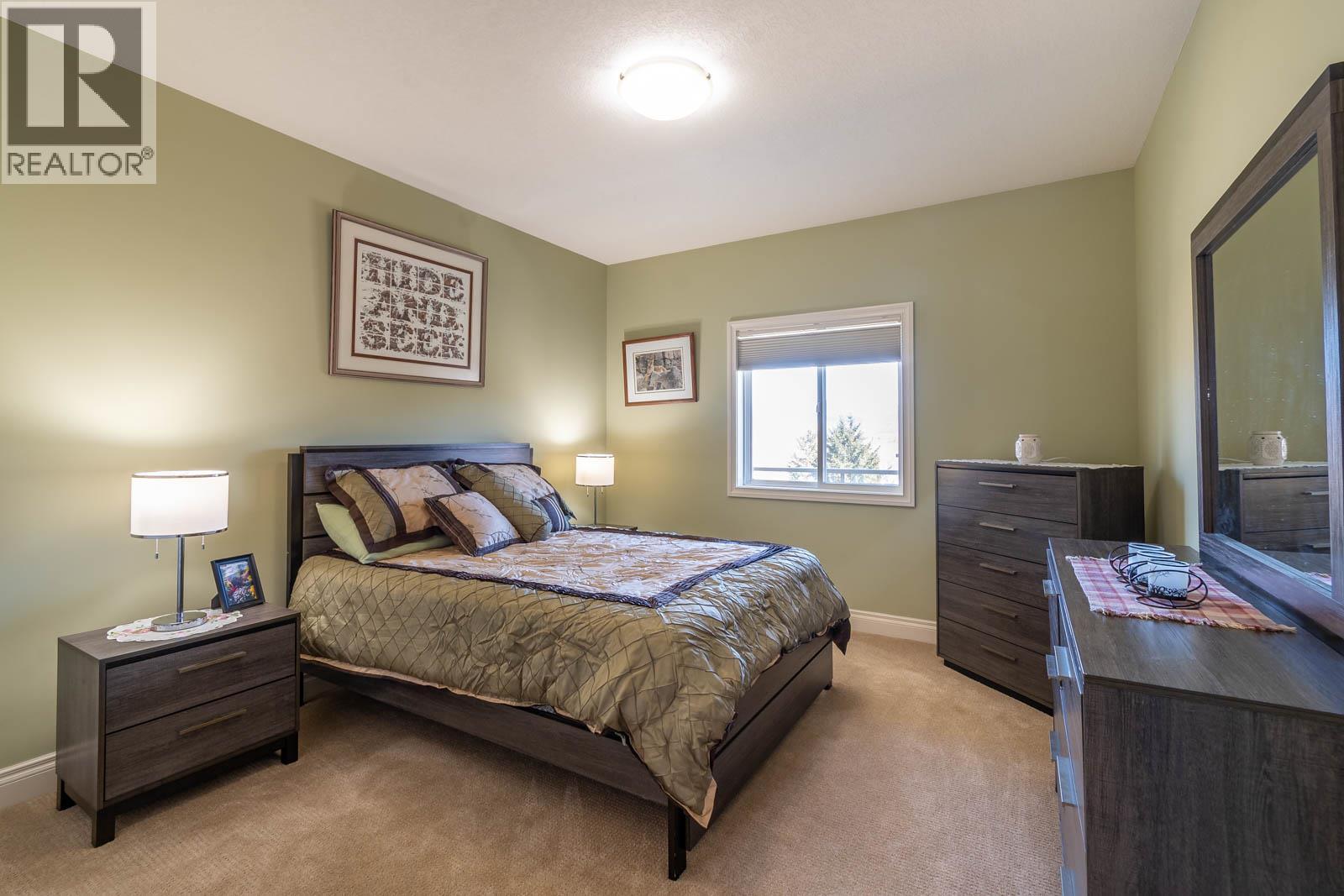 1025 Longacre Place - 48