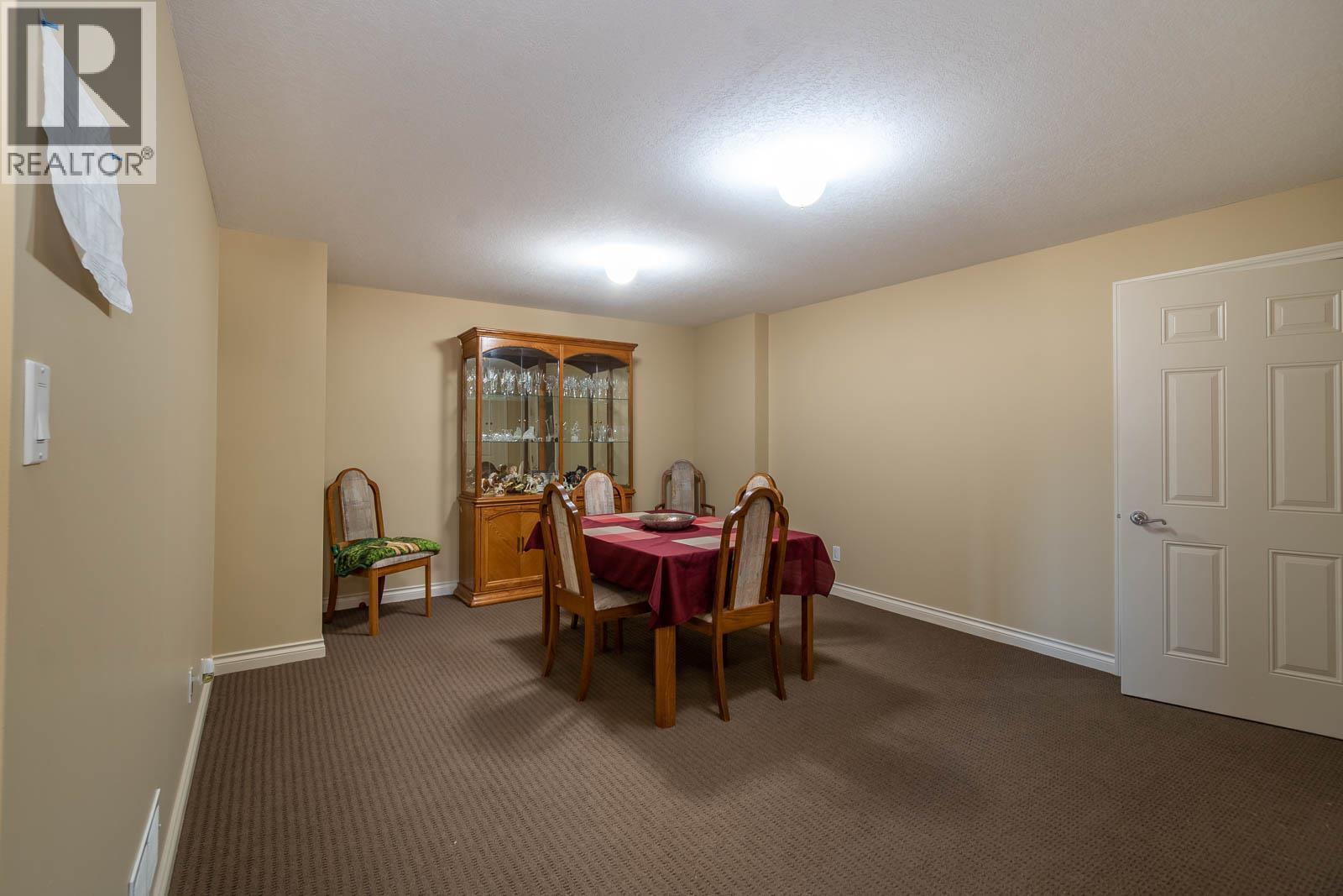 1025 Longacre Place - 58