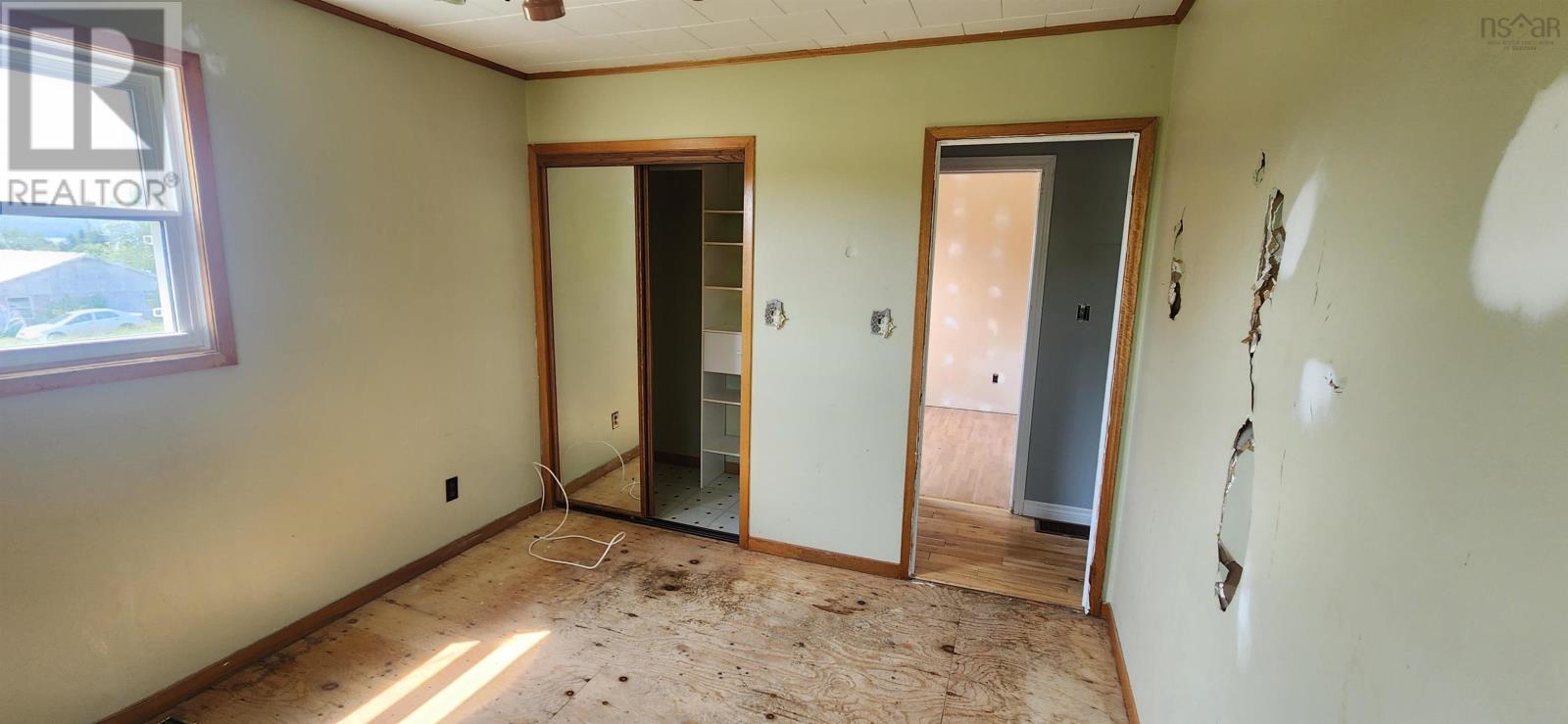 31 Parker Mountain Road - 12